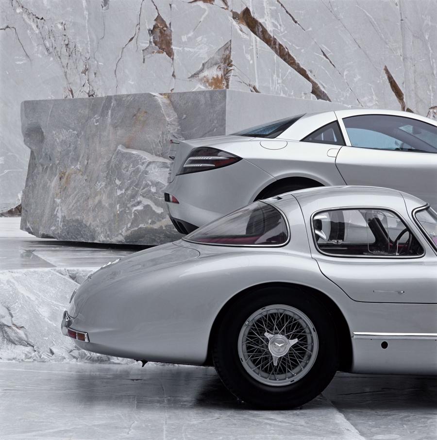  Mercedes-Benz SLR McLaren 2003 года  (фото 240 из 319)